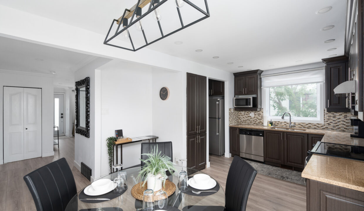 Kitchen toward entrance